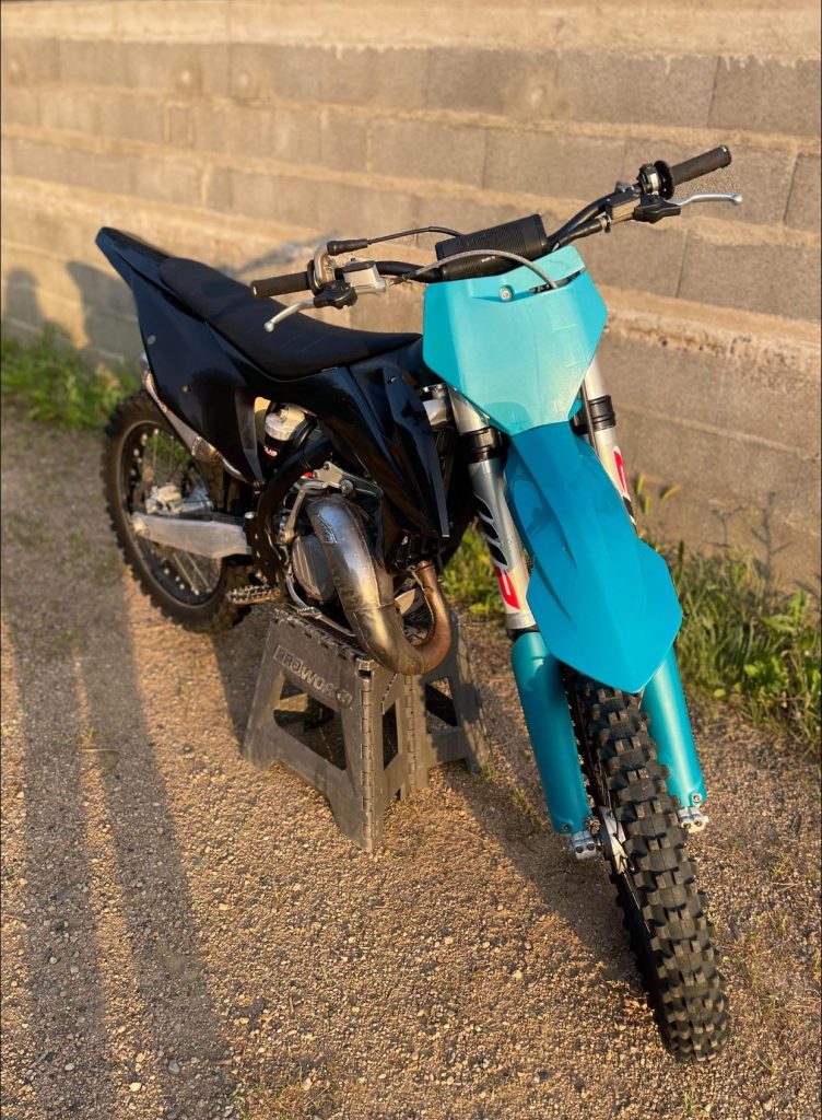 125 SX
